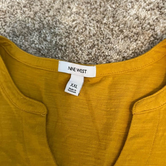 Nine West, Flutter Sleeve T-shirt, Size XXL - Picture 2 of 2